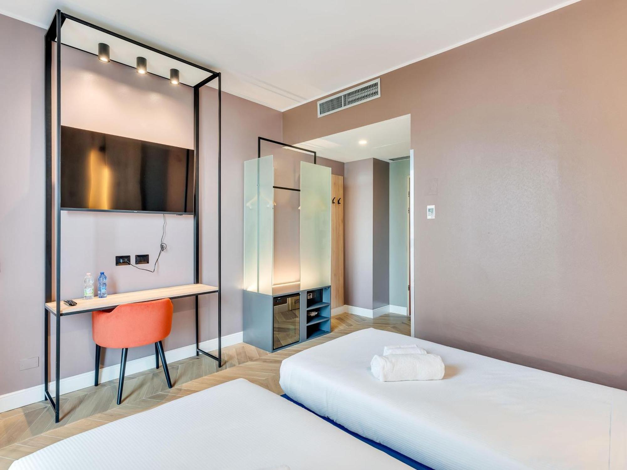 B&B Hotel Milano Aosta Esterno foto