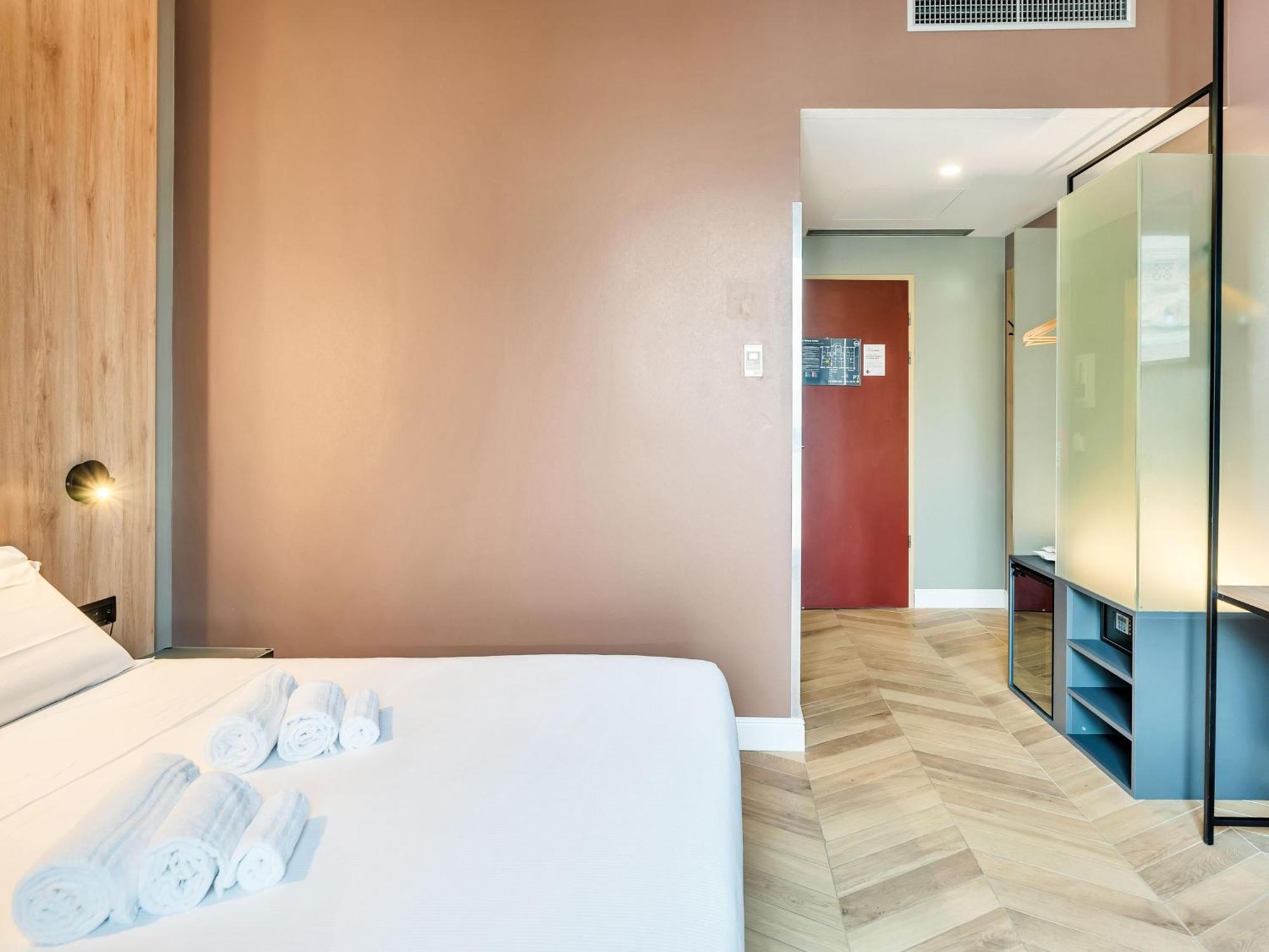 B&B Hotel Milano Aosta Esterno foto