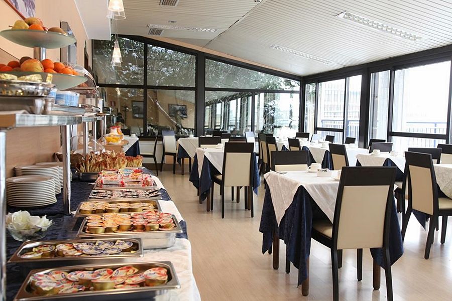 B&B Hotel Milano Aosta Esterno foto